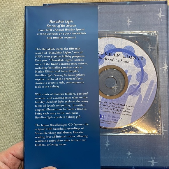 🌈2/$8  Hanukkah Lights: Stories of the Season - Picture 7 of 13